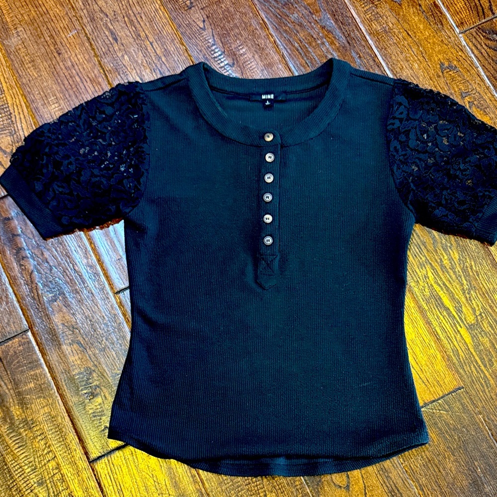 MINE lace sleeve shirt L